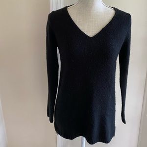 Merona black v-neck sweater